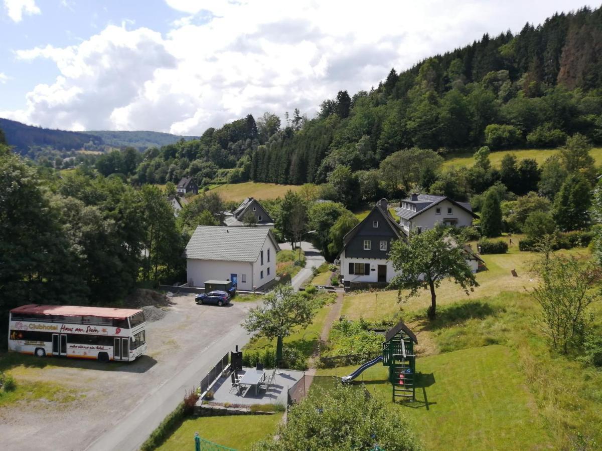 Apartment Am Felsen Zueschen Winterberg Eksteriør bilde
